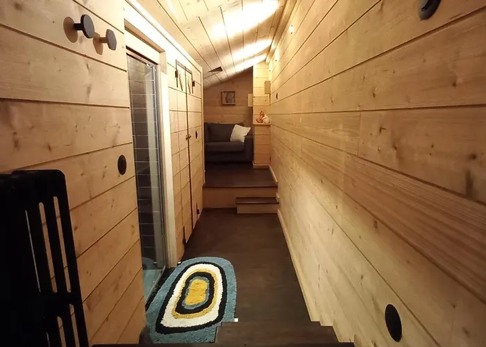 Hortensia Bed & Breakfast 4*