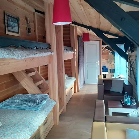 Hortensia Nocleg ze śniadaniem 4*